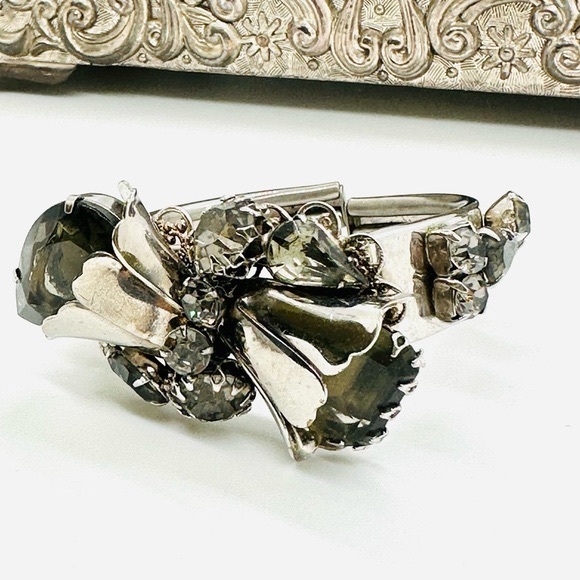 🔥 RARE VINTAGE Crystal Deco Bracelet - Picture 9 of 17